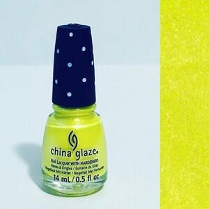 ⭐️5 For 25⭐️ China Glaze Dippin Dots Lemon Ice Nail Lacquer